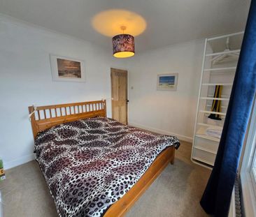 2 bedroom house to rent - Photo 2
