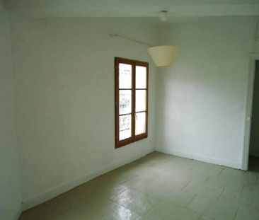 Écusson face Maison carrée - Photo 4
