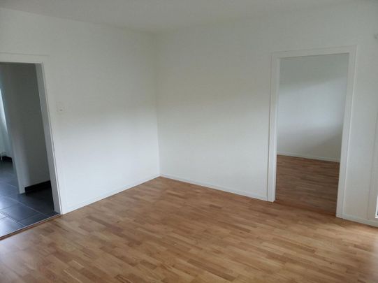 4-Zimmer-Wohnung im 2. OG mit Balkon in Steckborn - Foto 1