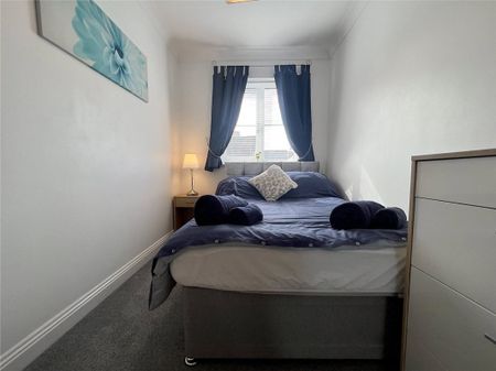 Queens Road, Bournemouth, BH2 - Photo 5