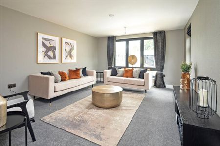 4 bedroom detached house to rent - Photo 4