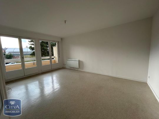 Location Appartement 2 pièces 47m² CAMBRAI 59400 - Photo 1