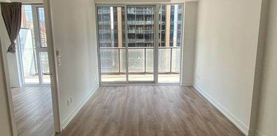 One Bedroom Condo Near Eaton Centre, TMU - Photo 2