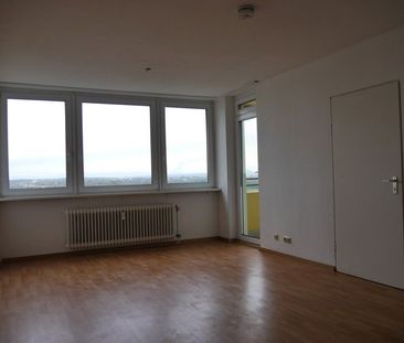 ﻿Schöne 2-Zimmer-Wohnung mit Balkon in Maintal-Bischofsheim zu verm... - Photo 1