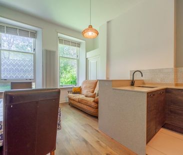 2 bedroom apartment to rent - Photo 1
