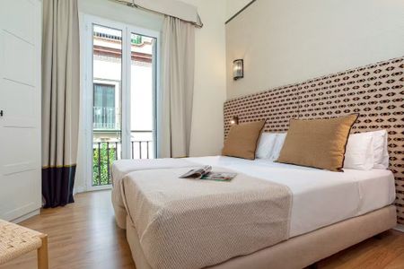 Calle Zaragoza, Sevilla, Andalusia 41001 - Photo 4