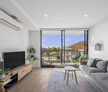 Ultra-Convenient Preston Lifestyle - Fully furnished option - Photo 5