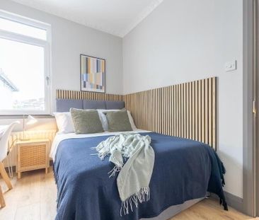 Rooms 2 & 5, 57 Ballygomartin Road, Belfast, BT13 3LB - Photo 5