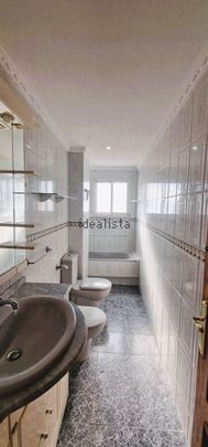 Alquiler de piso en Calle Pavero - Photo 1