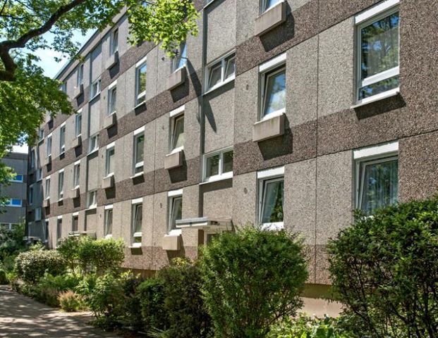 Endlich wieder verfügbar! 2-Zimmer-Wohnung mit Balkon - Foto 1