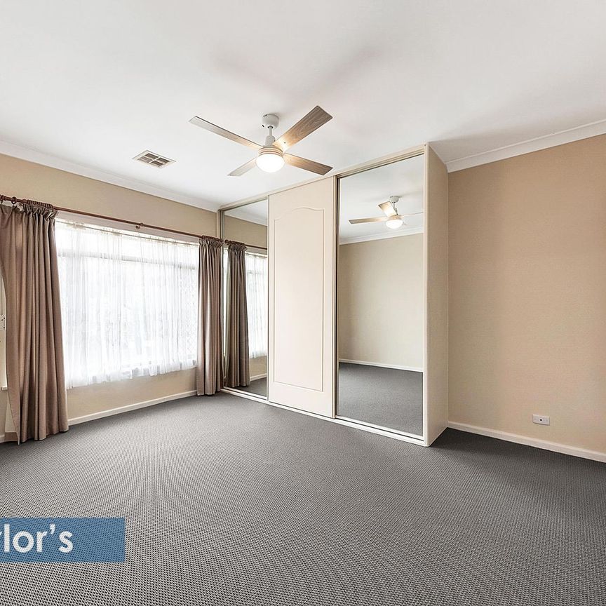 34 Sleep Road, 5096, Para Hills Sa - Photo 1