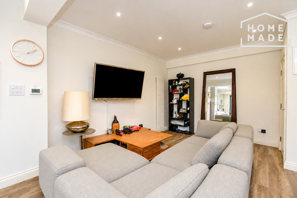 5 bedroom terraced house to rent - Photo 1