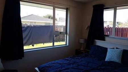 3 Bedrooms Bryndwr Sunny Burnside High Zone - Photo 5