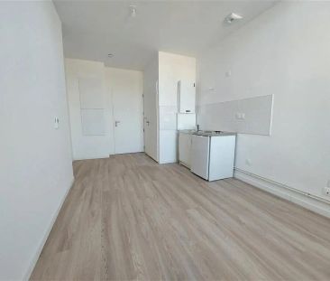 Location appartement 1 pièce - 19m² à Louviers (27400) - Photo 2