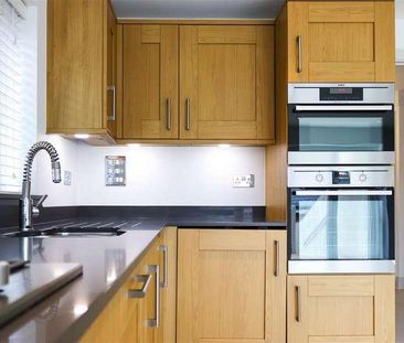 Agraria Road, Guildford, GU2 - Photo 5