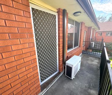 One Bedroom Unit - Photo 5