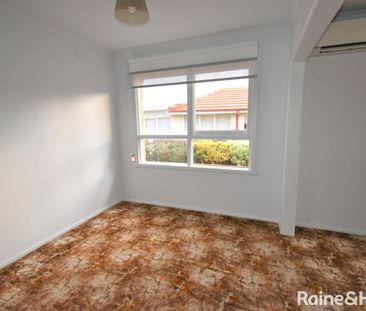 Great 3 Bedroom Home in Springvale! - Photo 5