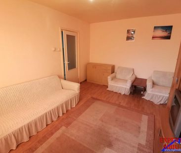 INCHIRIEZ apartament 2 camere decomandat, zona Cedonia - Photo 6