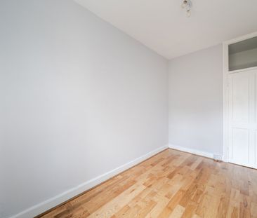 Courtney Road, London, SW19 - Photo 5