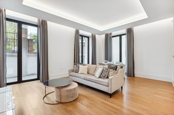 Lancer Square, W8 - Photo 1