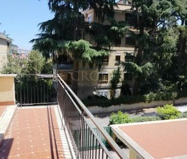 Cornelia/Boccea: 2 bedrooms, maid's room, 2 baths, living room, balcony & terrace, parking. Ref 2343 - Photo 2