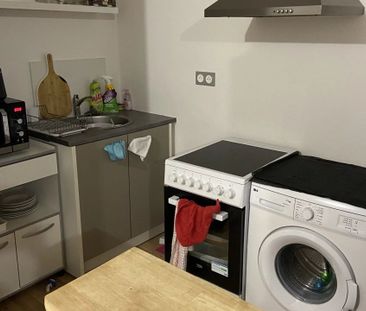 Location Appartement 2 pièces 35 m2 à Saint-Quentin - Photo 2