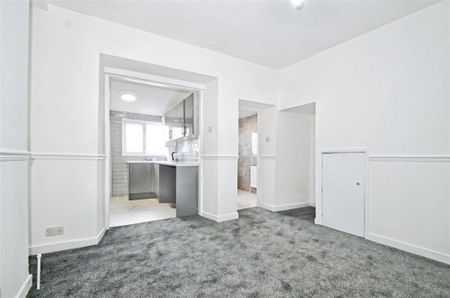 Tower Street, PONTYPRIDD - Photo 3