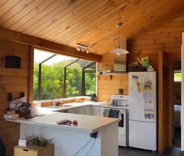 Charming Lockwood Living - Photo 4