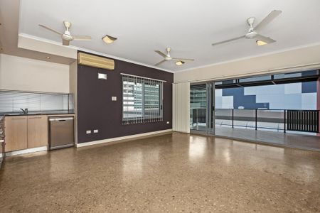 7/30 Cavenagh Street, Darwin City, NT 0800 - Photo 3