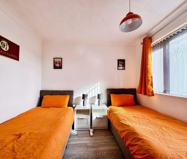 2 bedroom maisonette to rent - Photo 6