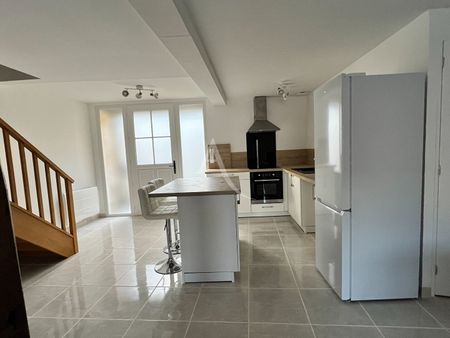 Location maison 4 pièces, 97.18m², Gémozac - Photo 4