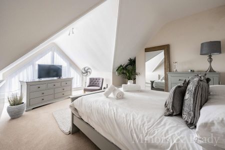 Stracey Road, Norwich - Photo 3