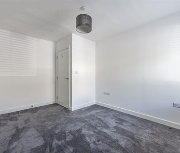 2 bed apartment to rent in Hemingway Court, Newcastle Upon Tyne, NE20 - Photo 4