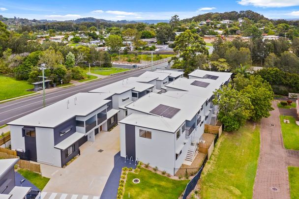 6 Month Lease in Central 2 Bedroom Unit in Maroochydore! - Photo 1