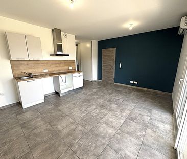 Location Appartement 2 pièces 41m² - Photo 3