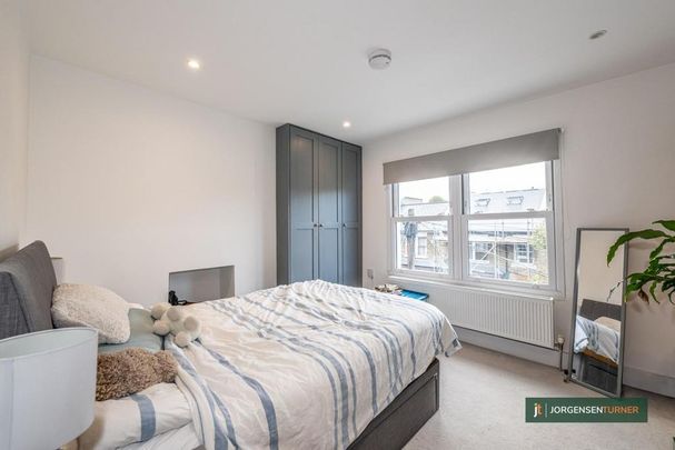 2 bedroom flat to rent - Photo 1