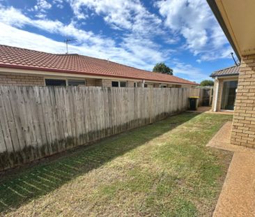 PRIVATE COASTAL 4 BEDROOM HOME - Photo 5