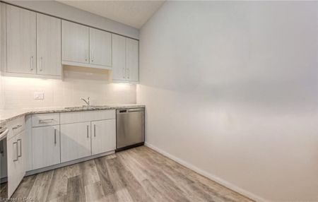For Lease - 54 Bridge Street Unit# 1, Kitchener, Ontario - Photo 5