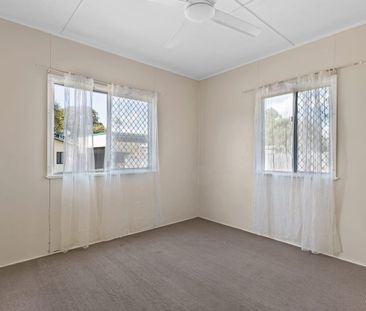 Charming Cottage - Photo 5