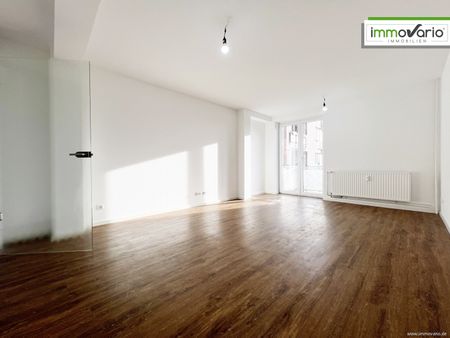 Sanierte 3-Raum-Wohnung mit Balkon, Duschbad und Gäste-WC im beliebten Stadtfeld-Ost zu vermieten! - Photo 2