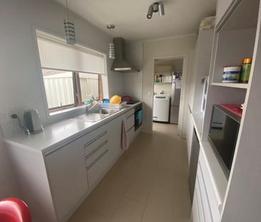 Unit 2, 47 Overton Road, Papatoetoe, Auckland - Photo 1