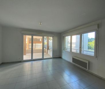 Location Appartement 2 pièces 48m² PUGET SUR ARGENS 83480 - Photo 1