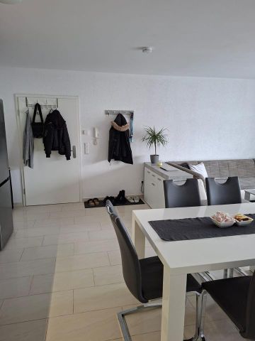 Lichtdurchflutetes Wohnglück: 2-Zimmer-Juwel in Top-Zustand - Foto 4