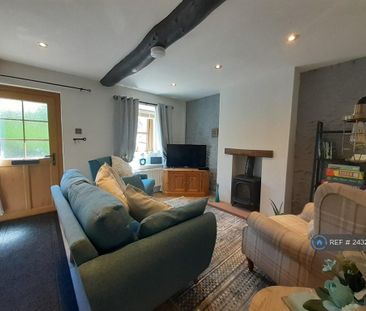 2 bedroom terraced house to rent - Photo 1