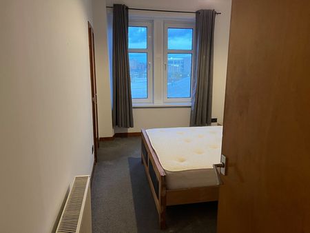 2 Bed Flat, E, AB11 - Photo 3