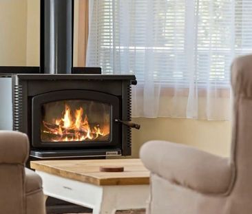 Spacious Family Home in Peaceful Lake Tabourie Location - Photo 1