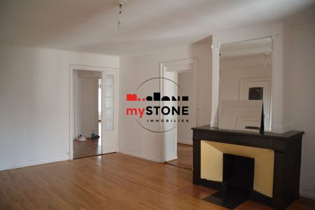 A LOUER – VILLEFRANCHE SUR SAONE – appartement T3/4 au 3ème étage avec cave et grenier - Photo 2