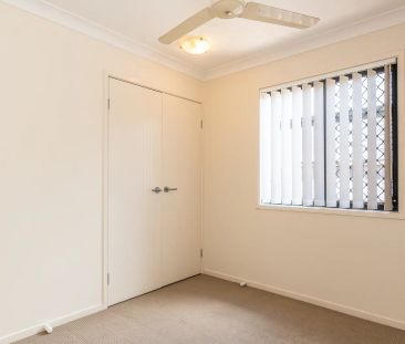 Centrally located 4 Bedroom Home - Photo 4