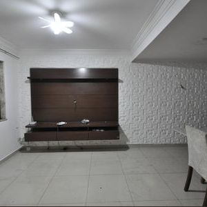 Casa para alugar com 80m², 2 quartos e 2 vagas - Foto 1