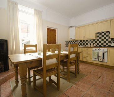 2 bedroom terraced house to rent - Photo 6